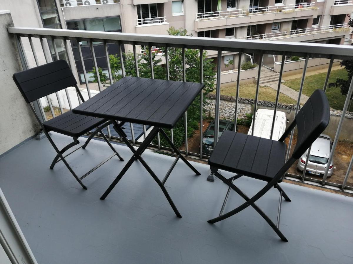 Ravissant Studio Proche De La Loire Orléans Kültér fotó